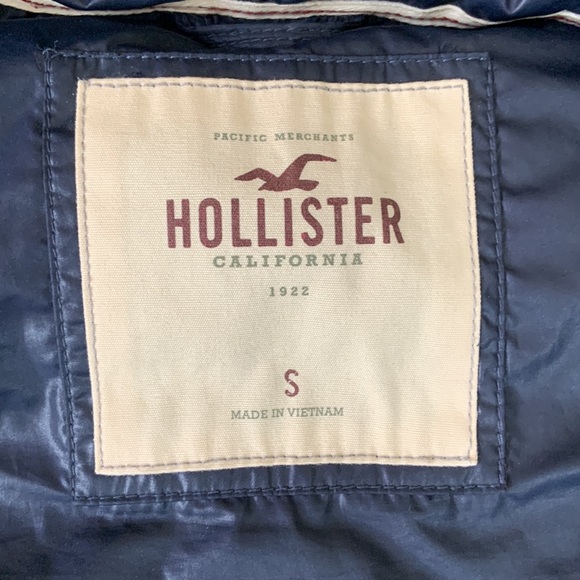 HOLLISTER Navy100% Feather Vest Removable Hood sz Small - Picture 3 of 4
